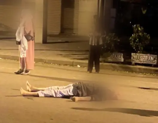 حافلة لنقل العمال تدهس مُسنا أثناء توجهه لصلاة الفجر.. والأمن يوقف السائق