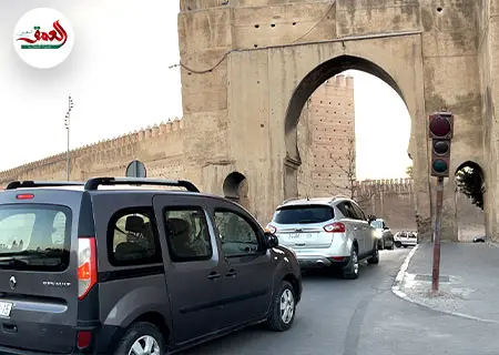 إشارات ضوئية معطلة بفاس