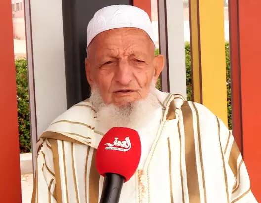 يبلغ 118 عاما ويرفض الأدوية.. معمر مغربي عاصر 3 ملوك