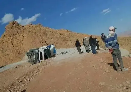 مصرع ثلاثة أشخاص في انقلاب شاحنة بضواحي تنغير