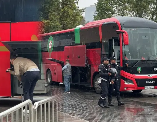 تفتيش أمني دقيق لحافلة “الأسود” بطنجة