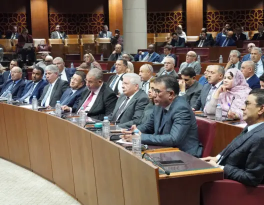 المعارضة البرلمانية: الأغلبية العددية لا تصنع تاريخا.. ووزراء “كسالى” لا يحسنون التدبير