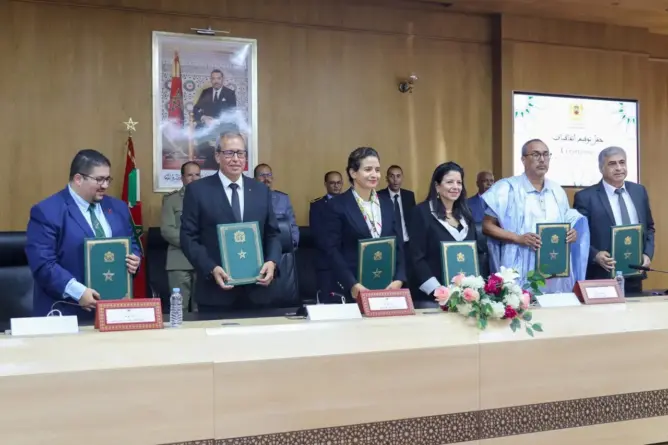إطلاق مراكز للبيانات الخضراء والذكاء الاصطناعي بالداخلة.. والسغروشني: نرسخ سيادة المغرب الرقمية