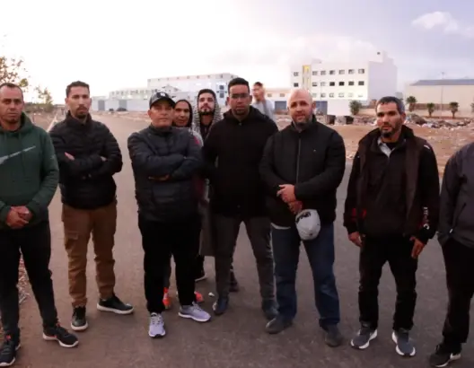 إنذارات بسحب عدادات الماء والكهرباء يهز عين الشقف.. اتهامات للجماعة ومطالب بالتحقيق (فيديو)