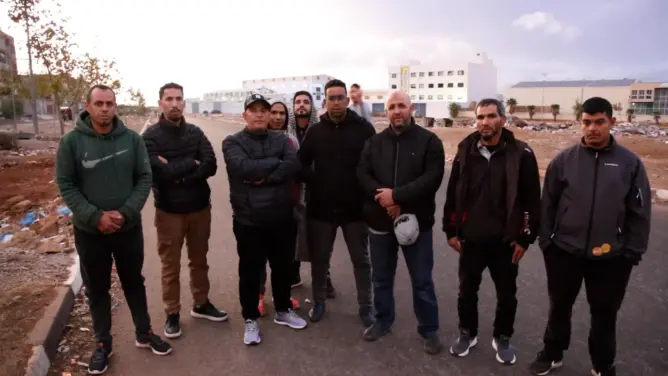 إنذارات بسحب عدادات الماء والكهرباء يهز عين الشقف.. اتهامات للجماعة ومطالب بالتحقيق (فيديو)