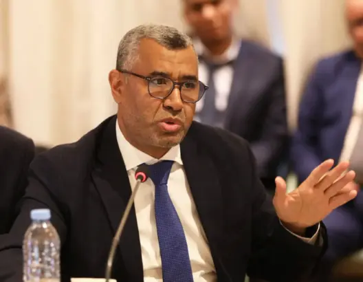 بوانوو : شركة وزير حصد ملايير في صفقات الأدوية