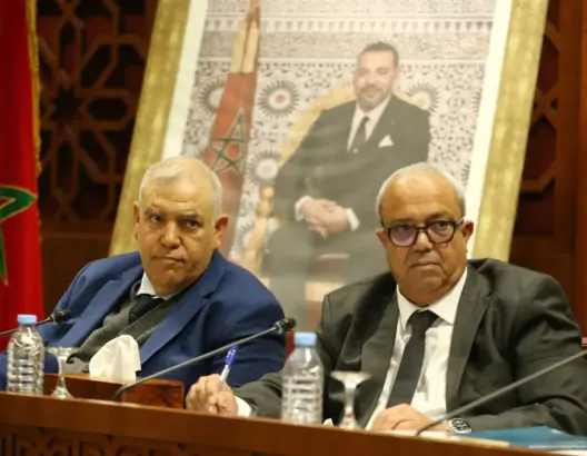 وزير الداخلية: الشباب المغربي “ممحتاجش الرشوة”.. والتقسيم الانتخابي تتحكم فيه “القبلية”