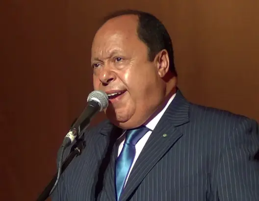 “روح الزمن الجميل”.. هيئة الترفيه السعودية تكرم المغربي فؤاد الزبادي