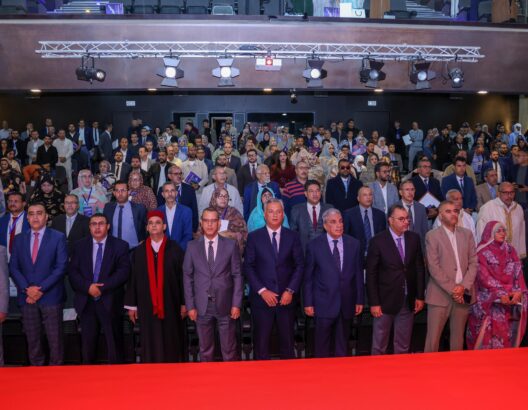 الحكومة تطلق من طانطان القافلة الجهوية للتعريف بنظام الدعم الجديد للمقاولات