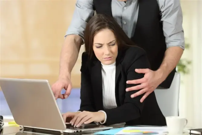 80% من العاملات في السينما ضحايا عنف.. أرقام صادمة وحملة وطنية للتصدي