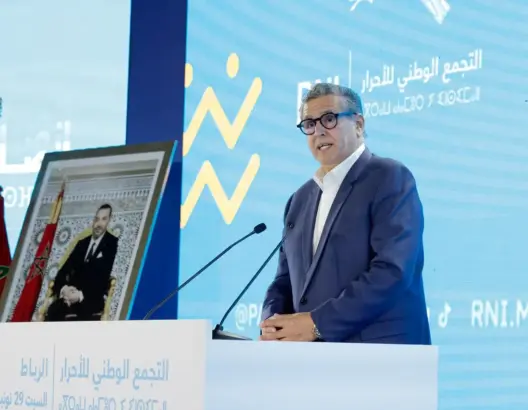 أخنوش: الأحرار يرسخ وساطة حزبية مسؤولة.. ومكاسب الصحراء تتويج لتصور ملكي استراتيجي