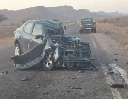 قتيل وجريح في حادث اصطدام عنيف بين سيارتين نواحي تنغير (صور)