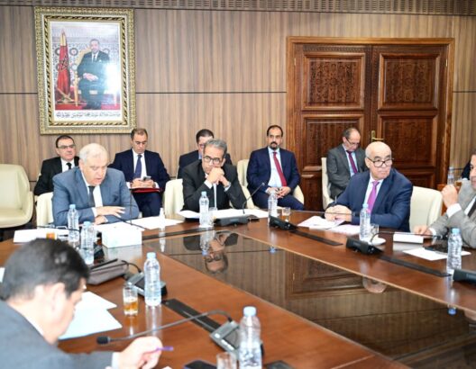 لجنة الداخلية بالمستشارين تمرر بالإجماع مشاريع قوانين الانتخابات دون تعديلات