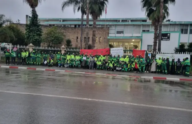 وزان.. عمال النظافة يخوضون احتجاجات منذ أيام والأزبال تغرق “دار الضمانة”