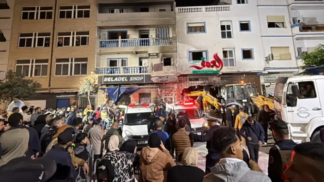 فاجعة الفنيدق.. ارتفاع حصيلة ضحايا اصطدام شاحنة ببنايتين إلى ست وفيات