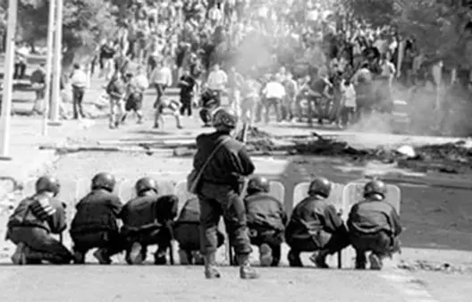 خلفت مئات الشهداء.. الـUMT يخلد انتفاضة 1952 ويربط ذكراها بالدفاع عن الصحراء ودعم فلسطين