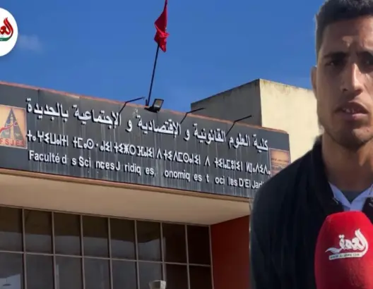 اعتصام طالب ماستر بالجديدة بسبب “فرض” التخصص عليه