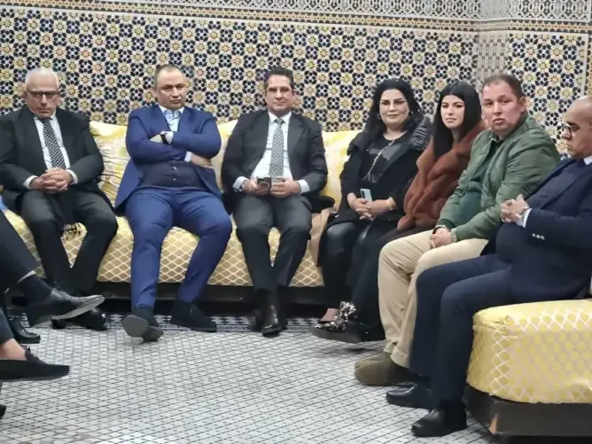 “الاستقلال” على صفيح ساخن بجهة الدار البيضاء.. خلافات وتأديبات وقرارات عزل تربك “الميزان”