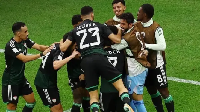 الإمارات تقصي الجزائر حاملة اللقب وتواجه المغرب في نصف نهائي كأس العرب بقطر