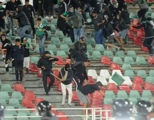 بينهم 5 قاصرين.. 23 موقوفا إثر أعمال شغب لمشجعي كرة القدم بالرباط والبيضاء
