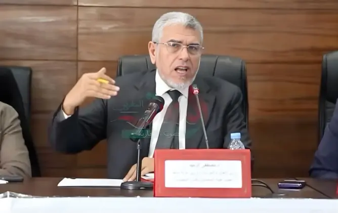 الرميد: التشريع بالمغرب لا يصنع داخل البرلمان.. والقانون نتاج تفاعل مؤسساتي معقد (فيديو)
