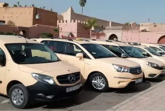 “طاكسيات ورزازات” تراسل عامل الإقليم بسبب “إكراهات” القرارات العاملية
