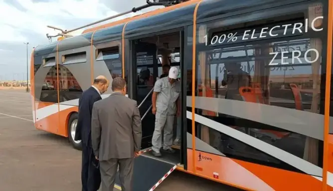 حقوقيون بمراكش يطالبون بالتحقيق في تدبير النقل الحضري ويسائلون جدوى الحافلات الكهربائية