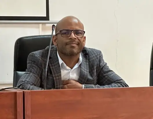 نفق تيشكا.. أمل يتجمد تحت الثلج