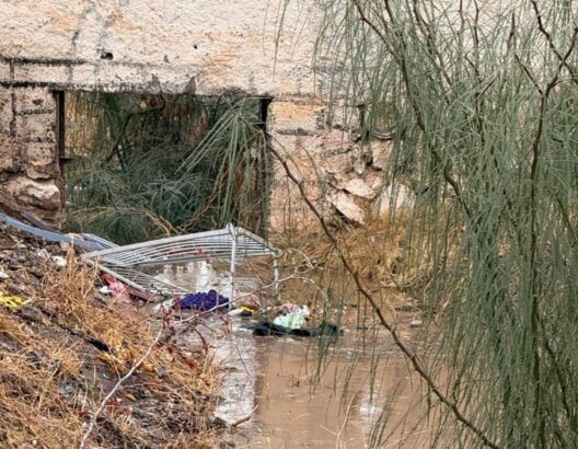 "واد مخنوق" يهدد بإغراق حي 114 بمراكش والساكنة تدق ناقوس الخطر