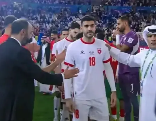 حين تكشف الرياضة ما تخفيه السياسة: عدم مصافحة المدرب المغربي ونمط التمثّل المشرقي للمغرب