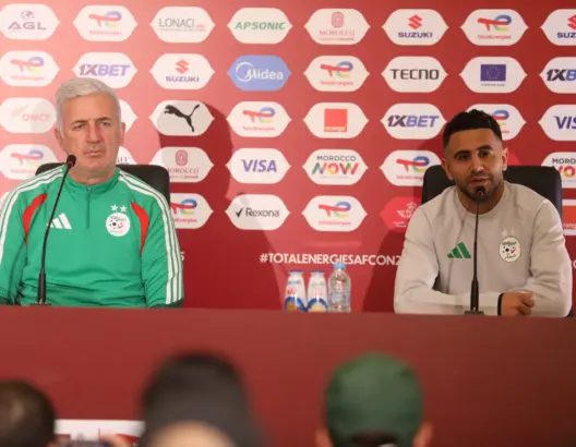 ندوة المنتخب الجزائري بالرباط