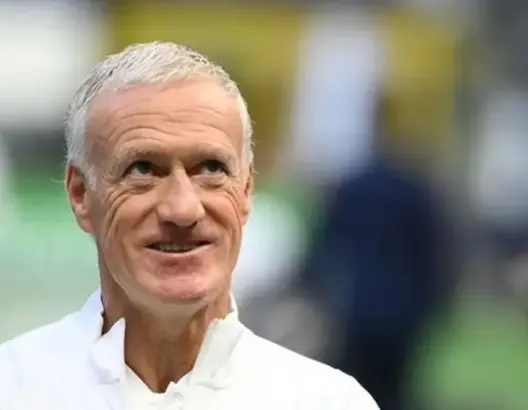 مدرب المنتخب الفرنسي يرشح المغرب ومصر والكاميرون للمنافسة على كأس إفريقيا
