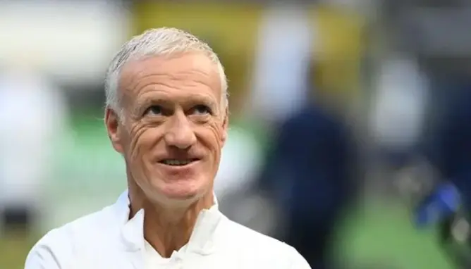 مدرب المنتخب الفرنسي يرشح المغرب ومصر والكاميرون للمنافسة على كأس إفريقيا