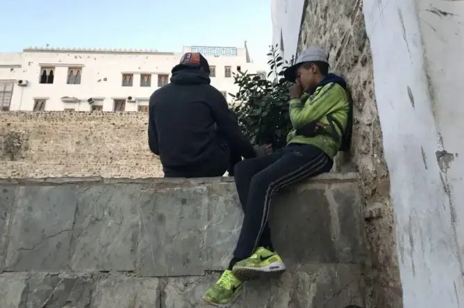 دعوات برلمانية لانتشال “أطفال الشوارع” من ضياع التسول وحماية كرامة “المهملين”