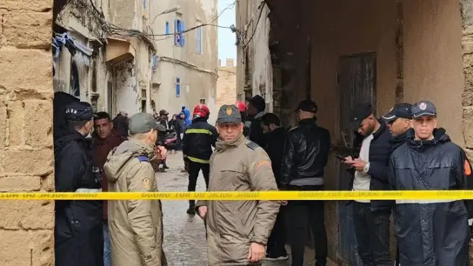مصرع سيدة ورضيعها في انهيار منزل بحي الملاح بالصويرة