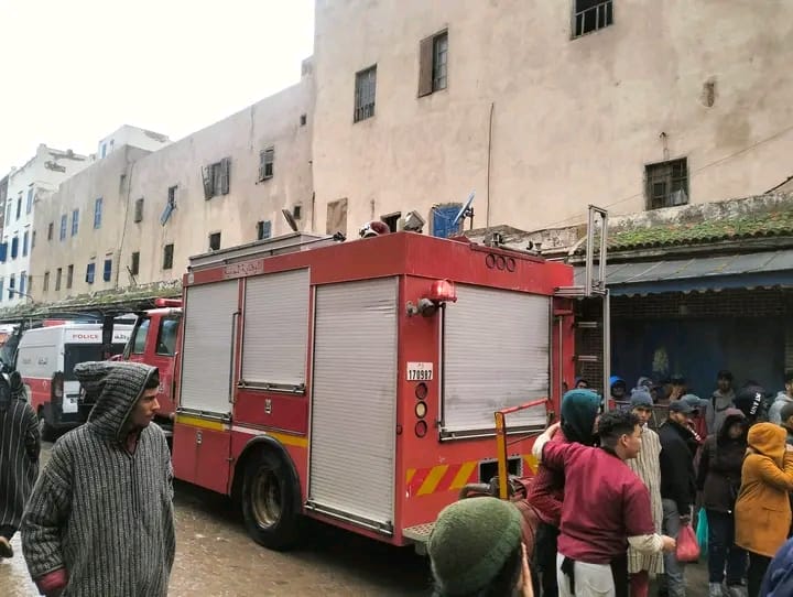 مصرع سيدة ورضيعها في انهيار منزل بحي الملاح بالصويرة