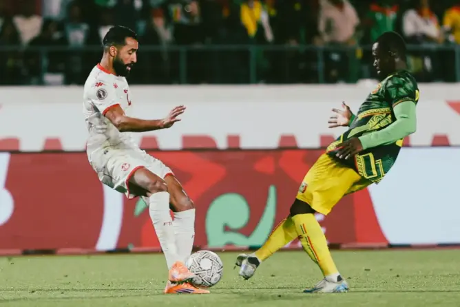 مالي تقصي تونس بركلات الترجيح وتتأهل لربع نهائي “الكان” بـ 10 لاعبين