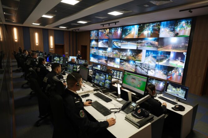 وفد من الـFBI يحل بالمغرب للاطلاع على النموذج الأمني لتأمين كأس إفريقيا 2025