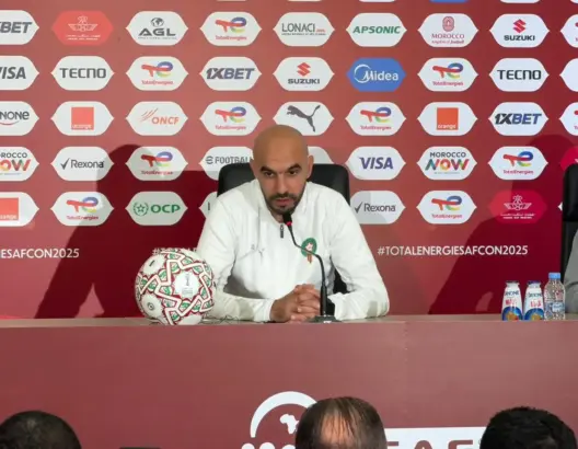 الركراكي: الفوز على الكاميرون مستحق.. وحينما تدرب في المغرب يجب أن تتقبل أنك مع 40 مليون مدرب