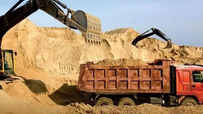 عشرات الشكايات من طرف الأسر.. مقالع تواجه اتهامات باجتثاث الغابات وإلإضرار بالسكان