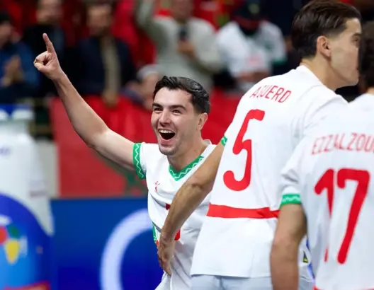 المنتخب المغربي يطيح بنظيره الكاميروني ويبلغ نصف نهائي “الكان” للمرة الأولى منذ 2004