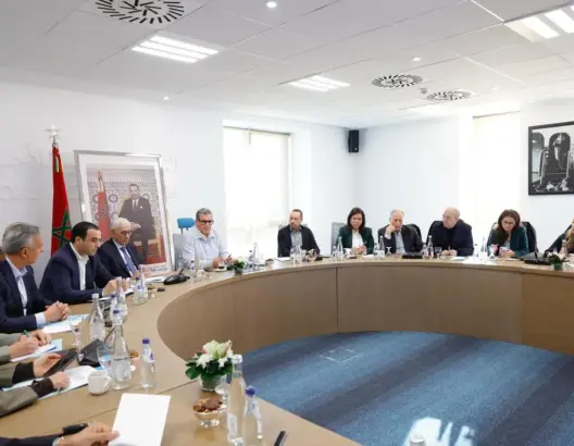 الأحرار يفتح باب الترشح لخلافة أخنوش ويبدأ خطوات التحضير للمؤتمر الاستثنائي