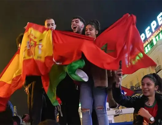 المغاربة في صدارة اقتصاد الجارة الشمالية.. 373 ألف عامل يعززون “سيادة” اليد العاملة بإسبانيا