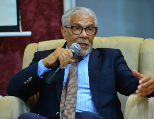 الجامعي يدعو المحامين للعودة إلى المحاكم ويحذر من “أزمة مضادة”.. استمرار التوقف أصبح بلا أفق