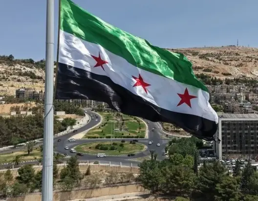 حزب سوري يطالب بإقالة وزراء بحكومة الشرع ويحذر من استمرار سياسة التعذيب 