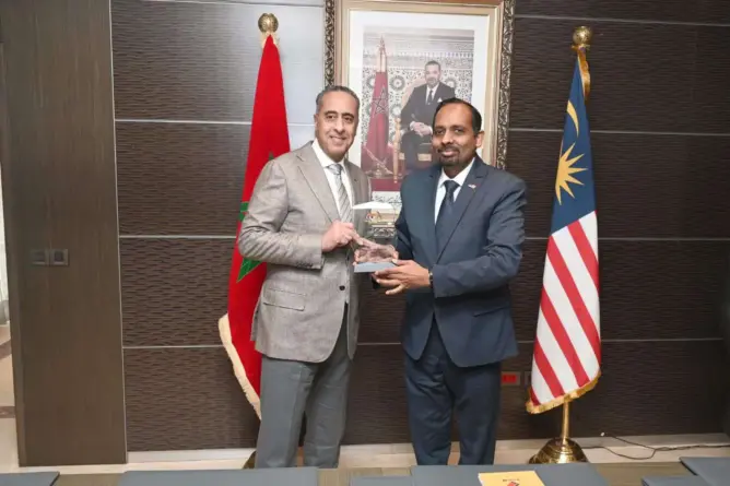 حموشي يستقبل سفراء بريطانيا والغابون وماليزيا لتعزيز التعاون الأمني