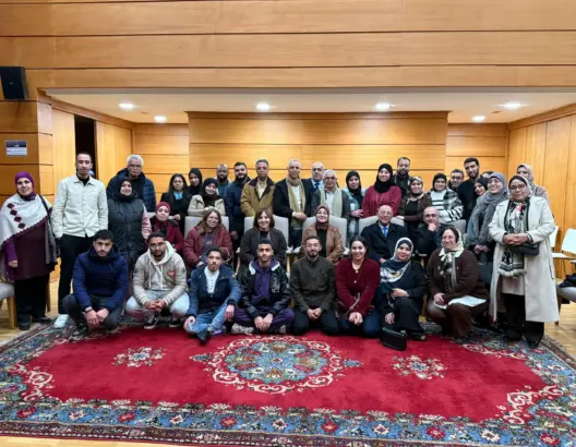 ندوة دولية تفكك قضايا النحو العربي وتستعرض إسهامات الأندلس وتحديات الذكاء الاصطناعي