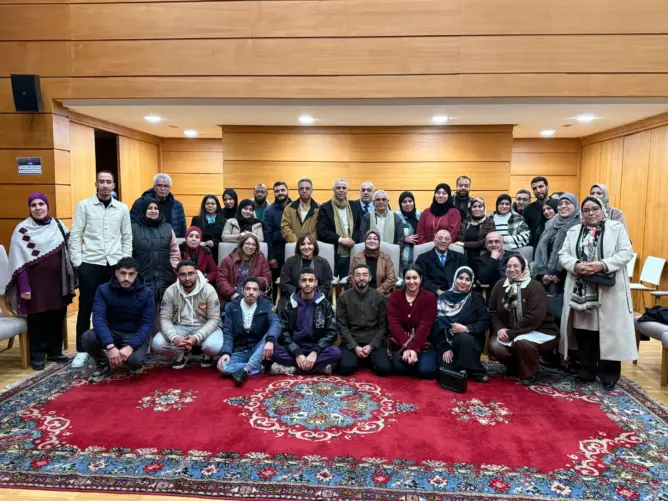 ندوة دولية تفكك قضايا النحو العربي وتستعرض إسهامات الأندلس وتحديات الذكاء الاصطناعي
