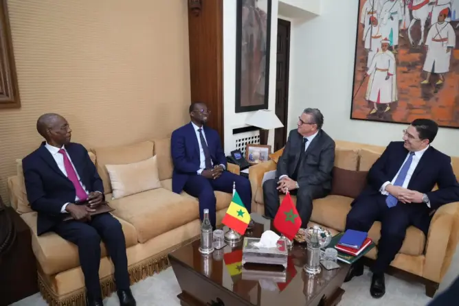 أخنوش وسونكو يشيدان بمتانة الروابط التاريخية بين المغرب والسنغال
