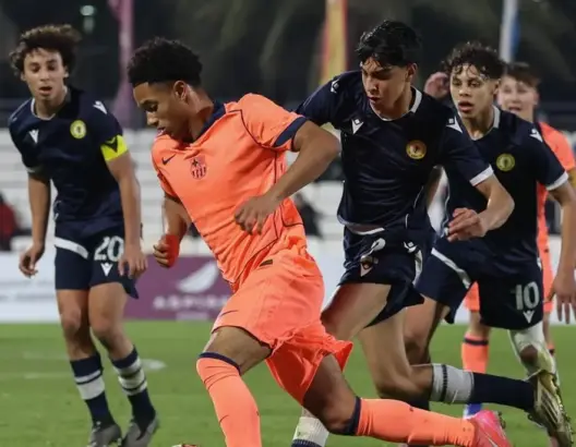 فريق أكاديمية محمد السادس ينهزم أمام برشلونة في نصف نهائي كأس الدوحة